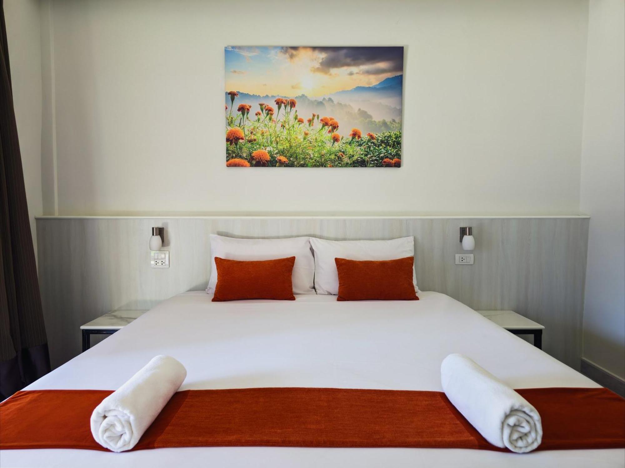 Phuket Airport Hotel - Sha Extra Plus Nai Yang Экстерьер фото